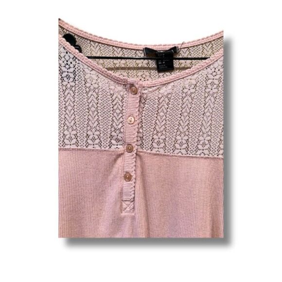 H&M Shirt Women Size M Blush Pink Lace Henley Long Sleeve Romantic Knit Pullover - Picture 7 of 8